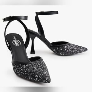 Trary Closed Toe Ankle Strap Pointed Toe Heels #558